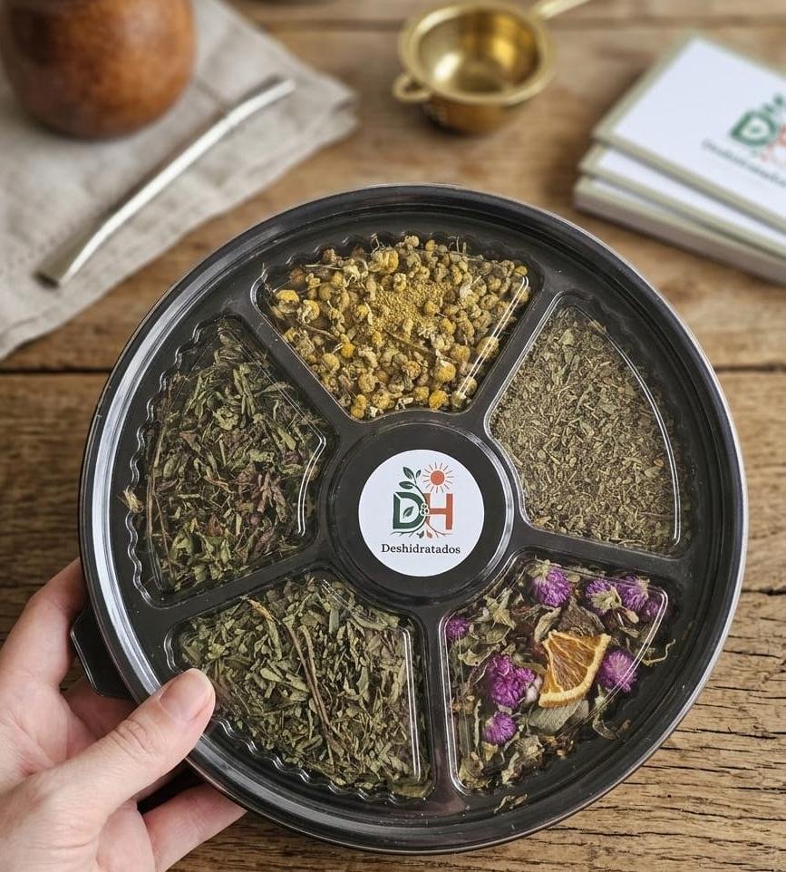 RULETAS MATERAS: CONTIENE: HIERBA SERRANA, BURRITO, CEDRÓN, ANIS ESTRELLADO, MATE COMPLETO.